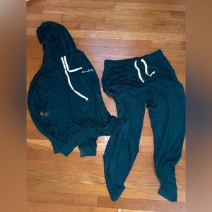 Magnolia Women’s lounge wear